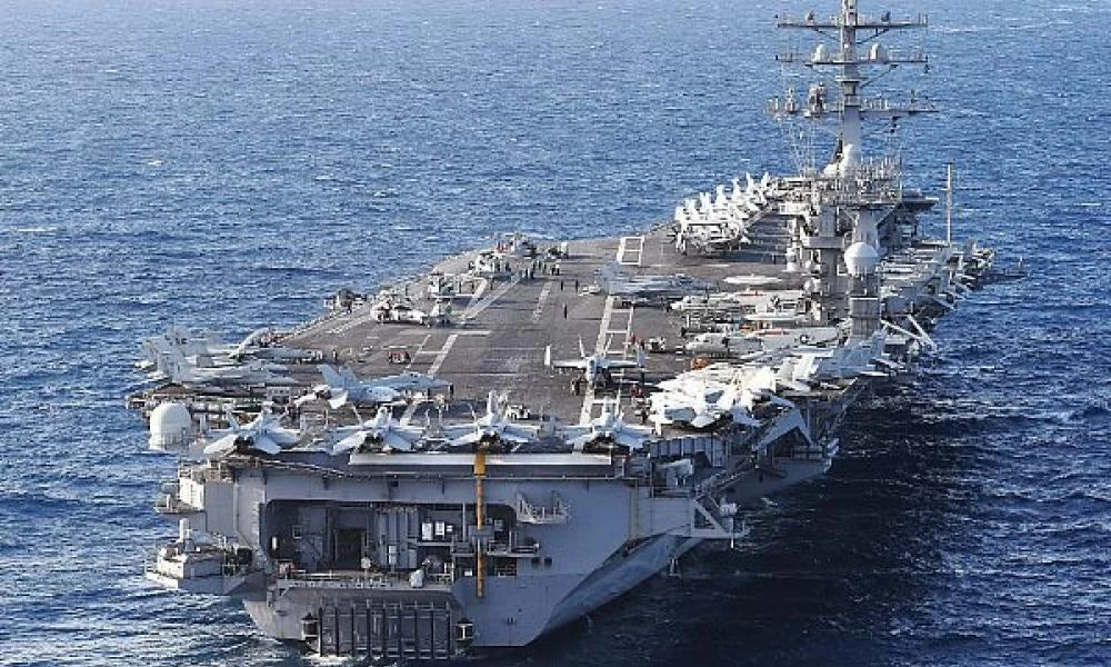 Επιστρέφει το “USS Dwight D. Eisenhower” (CVN-69) στο λιμάνι της Σούδας